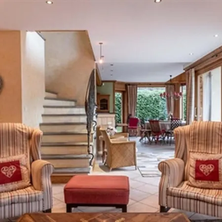 Chalet Idyllique Dans Le Quartier Les Bois De La Station *