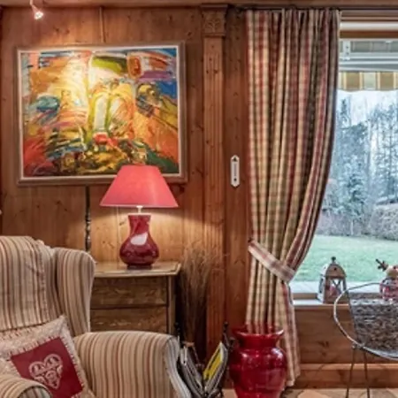 Chalet Idyllique Dans Le Quartier Les Bois De La Station *