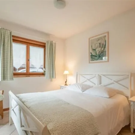 Chalet Idyllique Dans Le Quartier Les Bois De La Station بيت للعطل