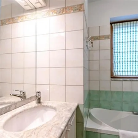 بيت للعطل Chalet Idyllique Dans Le Quartier Les Bois De La Station شامونكس